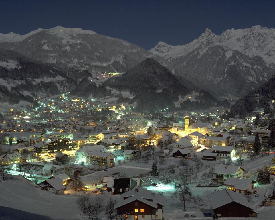 Haus Tschofen Appartamento Schruns Esterno foto